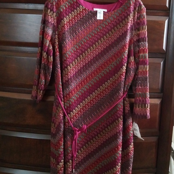 Misses Dress - Picture 1 of 1